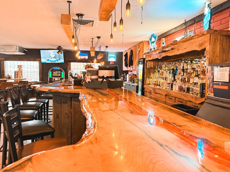 More Photos Of 4369 S US Highway 191, Safford Restaurant For Sale