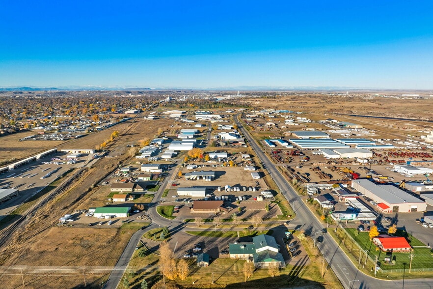 More Photos Of 5100-N Star Blvd, Great Falls Storefront Retail Office For Sale