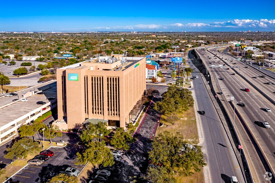 More Photos Of 6061 W IH-10, San Antonio Office For Sale