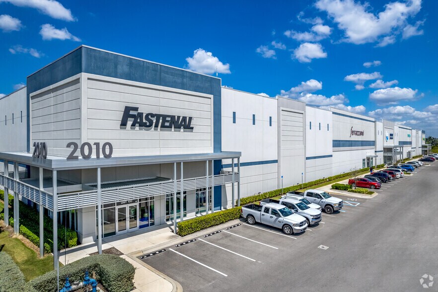 Primary Photo Of 2010 51st Ave E, Palmetto Warehouse For Lease