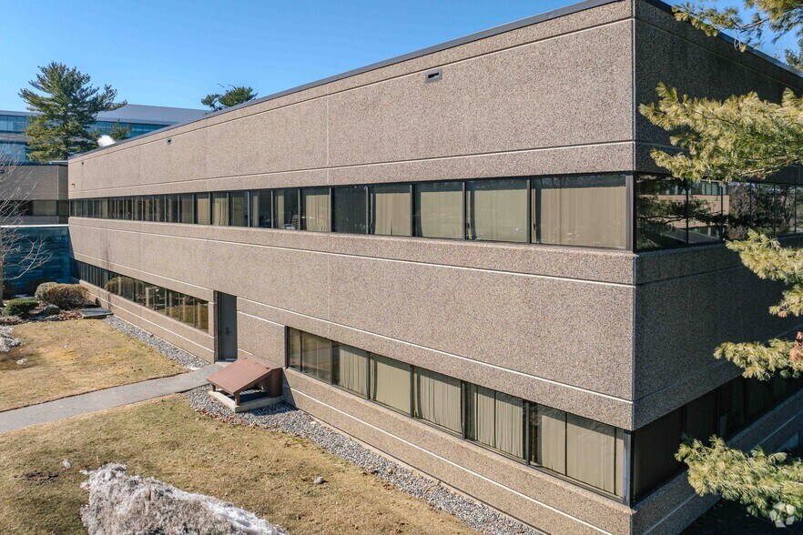 More Photos Of 303 Wyman St, Waltham Coworking Space