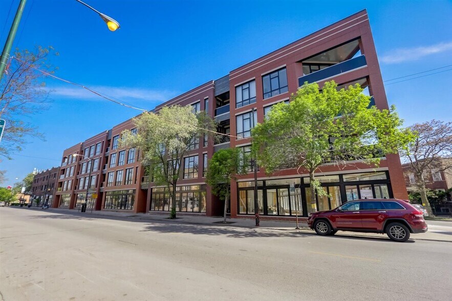 More Photos Of 3105 N Milwaukee Ave, Chicago Apartments For Lease