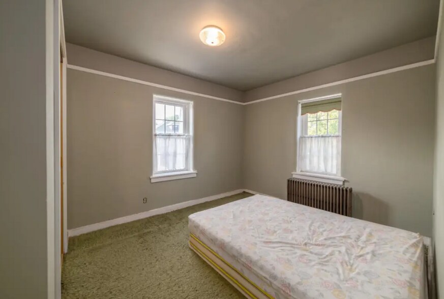 More Photos Of 1773 Superior St, Three Lakes Office For Sale