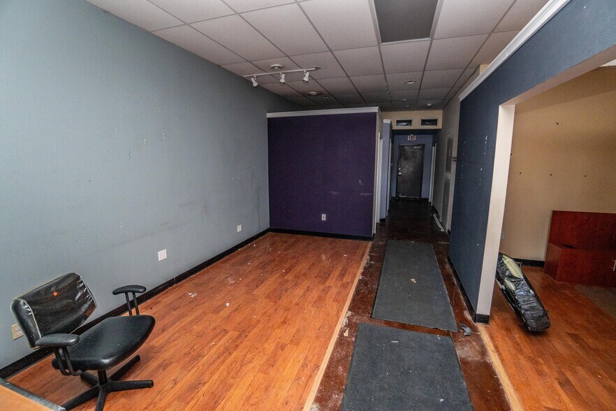 More Photos Of 119-139 Main St, Belgium Freestanding For Sale