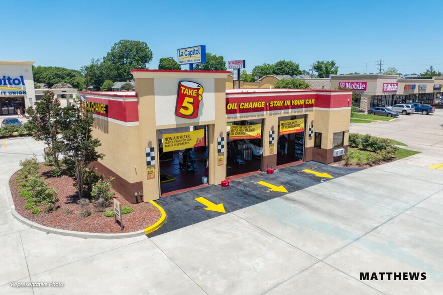 Primary Photo Of 270 Hogan blvd, Mill Hall Auto Repair For Sale