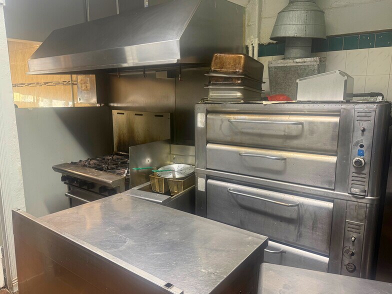 More Photos Of 1024 Walton Ave, Bronx Apartments For Lease