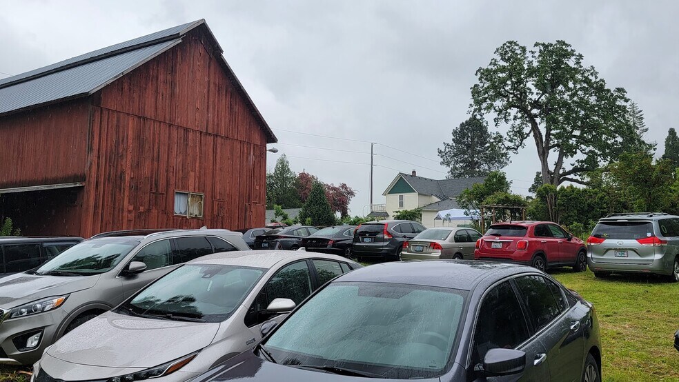 More Photos Of 4825 NE Starr Blvd, Hillsboro Land For Sale