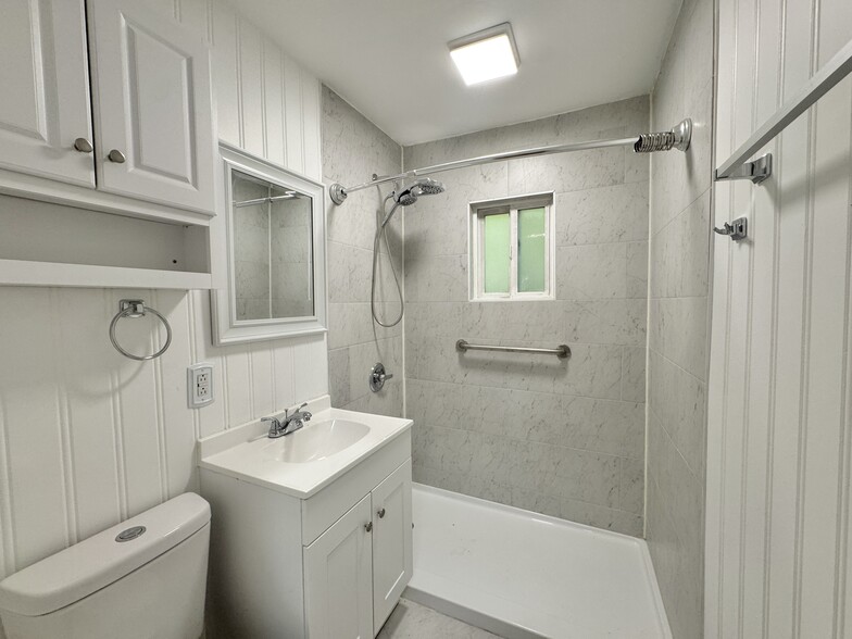 More Photos Of 3322 Y St, Sacramento Apartments For Sale