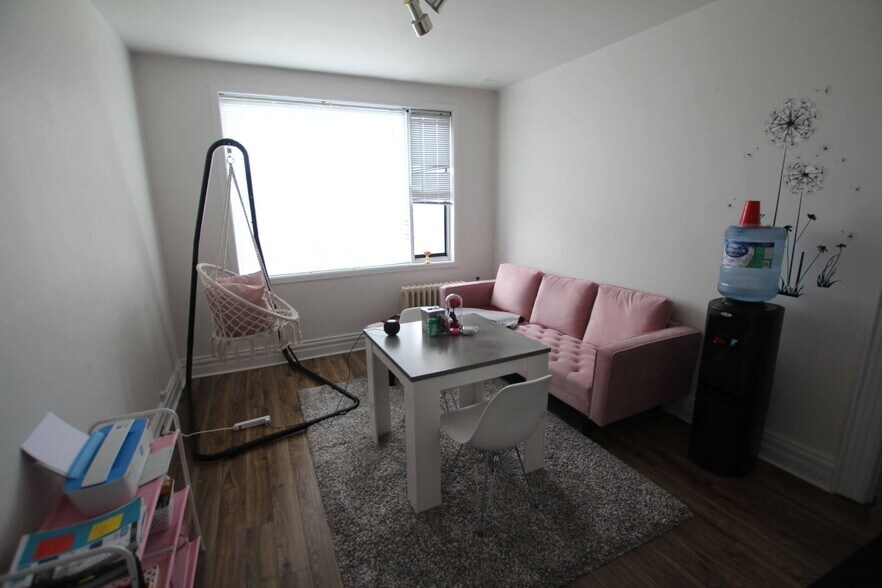 More Photos Of 58 Cedar St, Sudbury Storefront Retail Residential For Sale