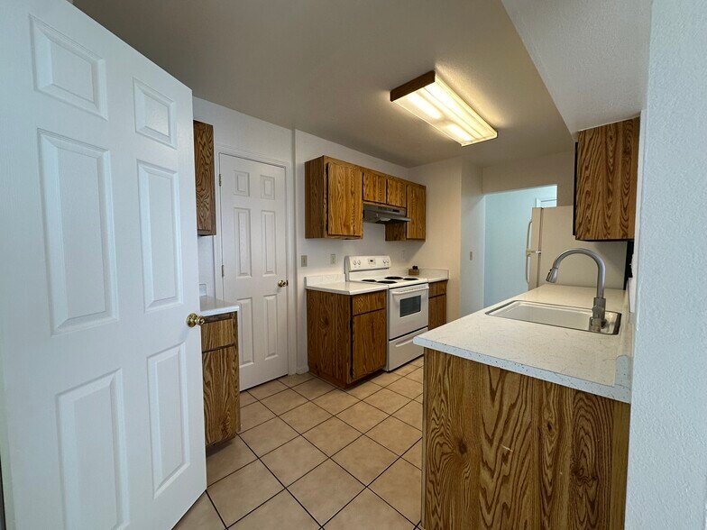 More Photos Of 3337 La Canada Dr, Cameron Park Apartments For Sale