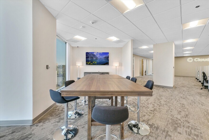 More Photos Of 1 Pointe Dr, Brea Office For Lease