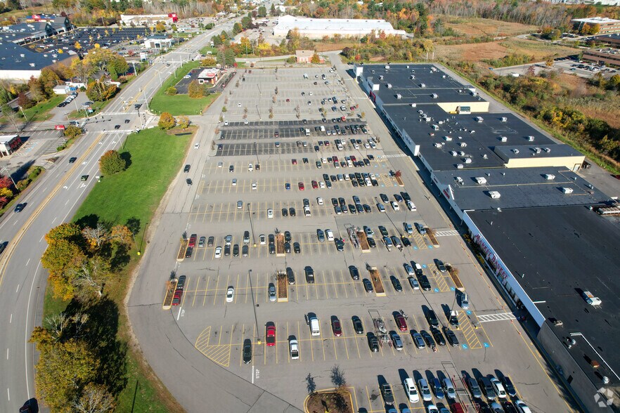 More Photos Of 1465 Woodbury Ave, Portsmouth Unknown For Lease