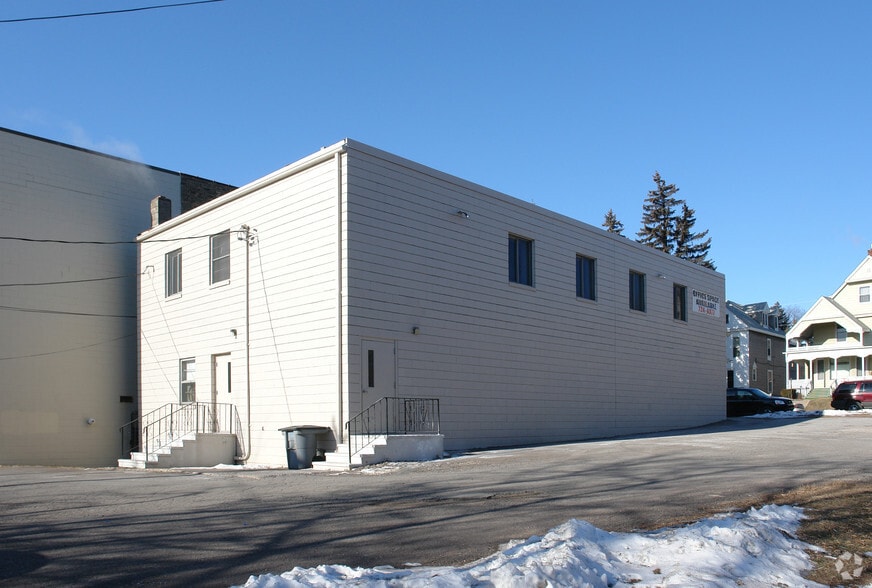 More Photos Of 1522 Superior St E, Duluth Medical For Sale