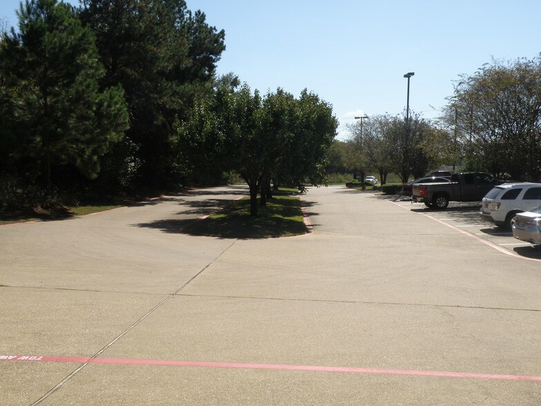 More Photos Of 3315 S Loop 256, Palestine Land For Sale