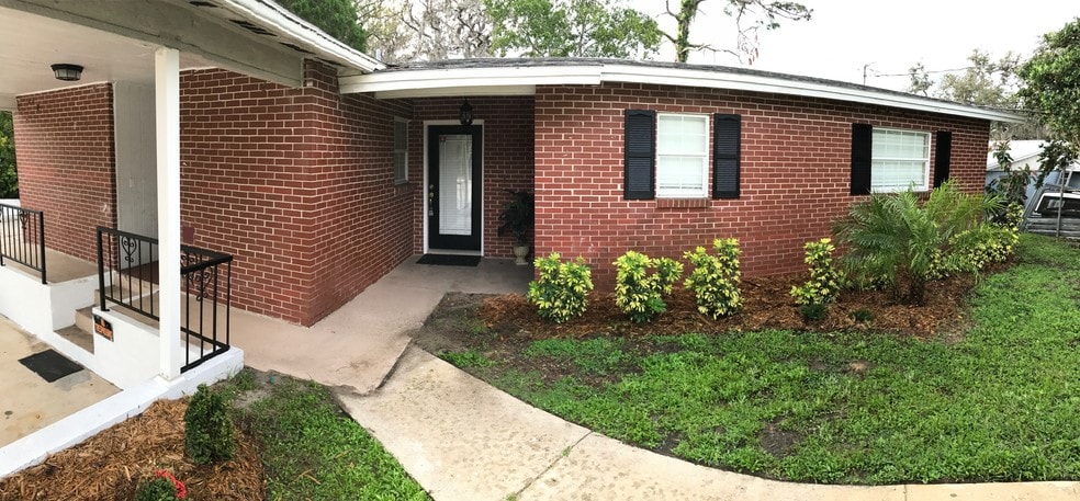 More Photos Of 2625 Garden St, Titusville Office For Sale