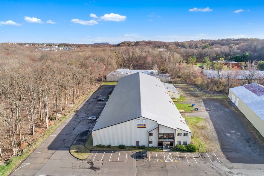 More Photos Of 1000 Sherman Ave, Hamden Manufacturing For Lease