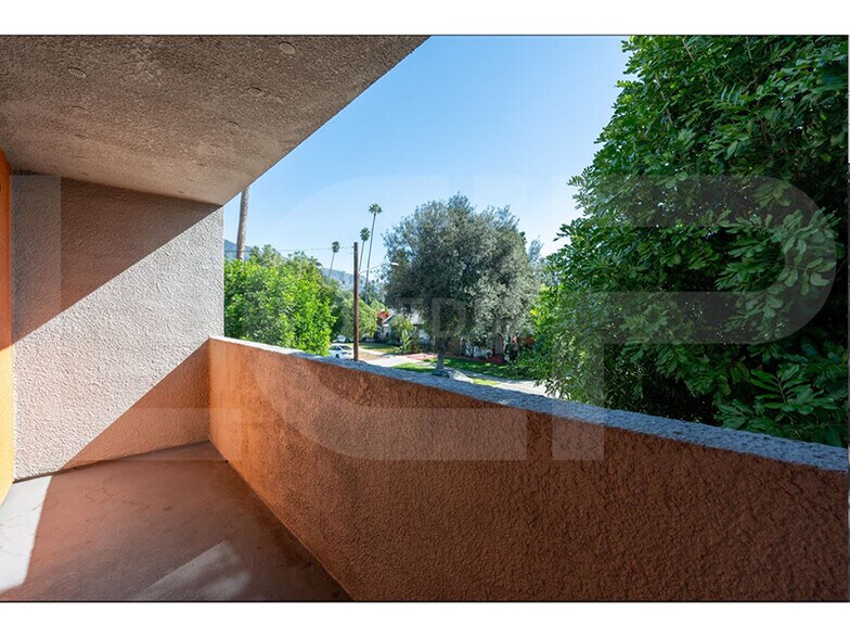 More Photos Of 1151 Sonora Ave, Glendale Apartments For Sale