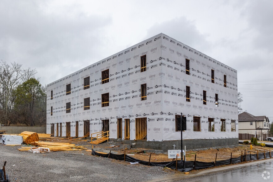 More Photos Of 101 Oasis Dr, La Vergne Apartments For Sale