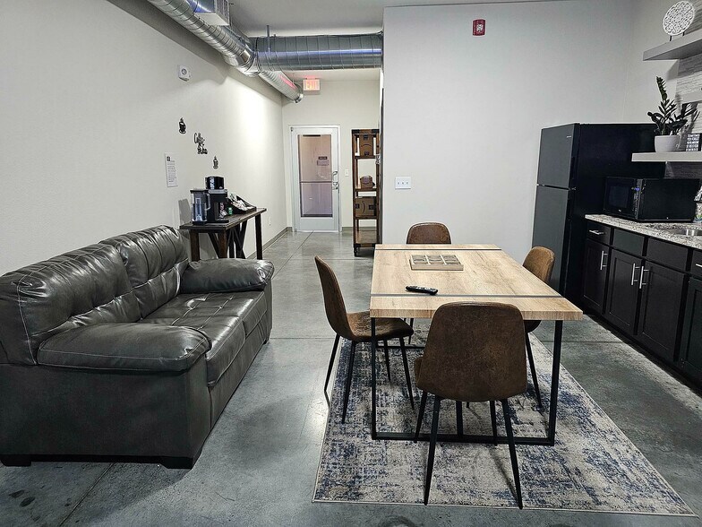 More Photos Of 429 W Central Ave, Wichita Apartments For Sale