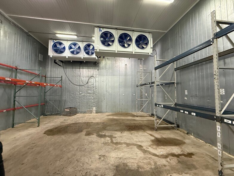 More Photos Of 140 N Locust St, Palmyra Food Processing For Sale