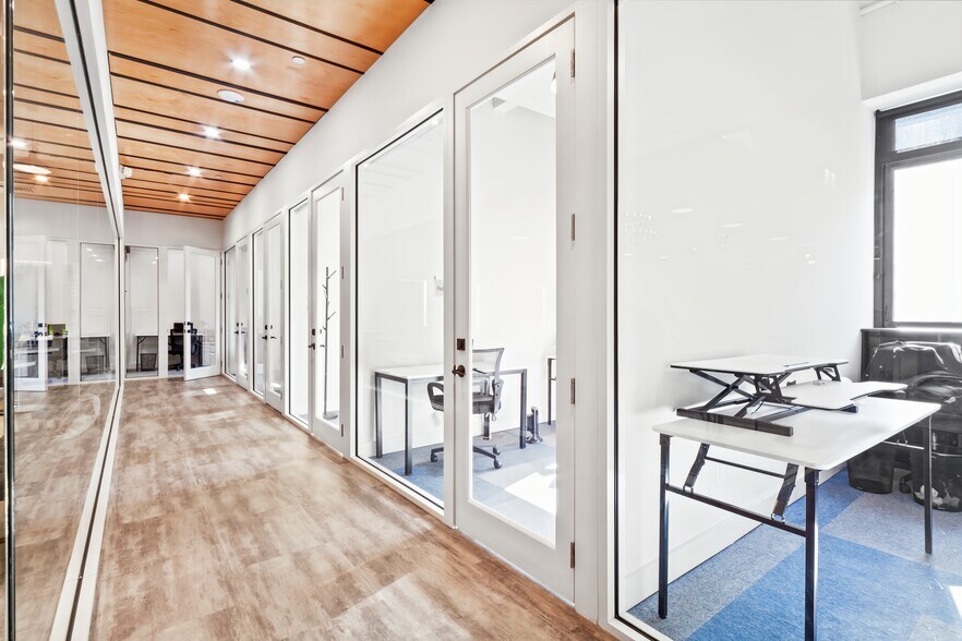 More Photos Of 742-750 Manhattan Ave, Brooklyn Coworking Space