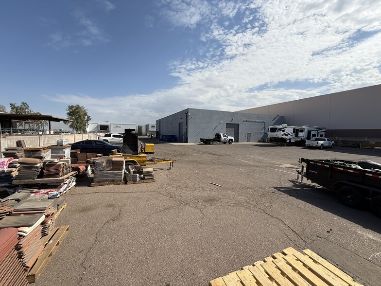 More Photos Of 3321 E Atlanta Ave, Phoenix Warehouse For Sale