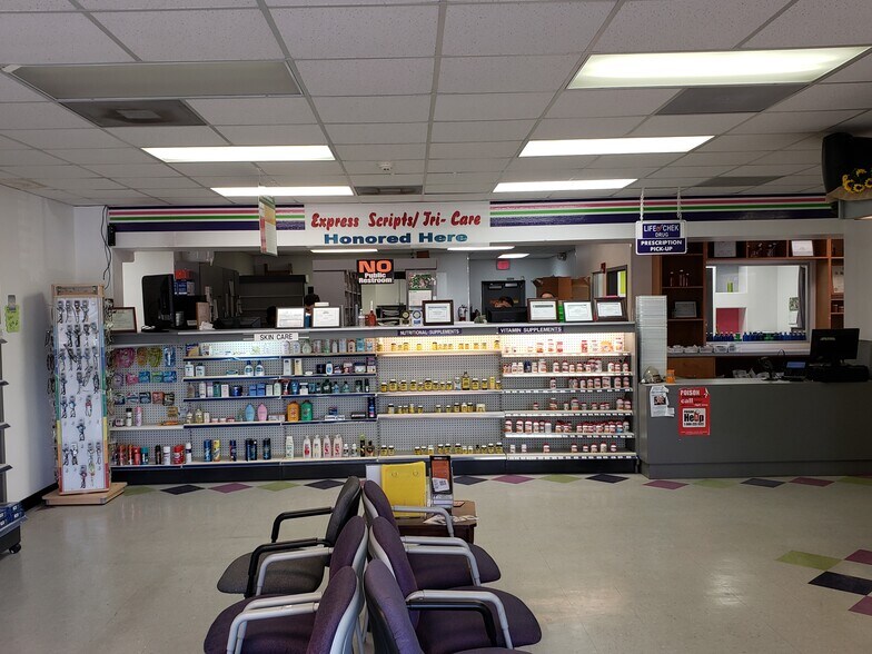 More Photos Of 1623 W Pecan Blvd, McAllen Storefront Retail Office For Lease