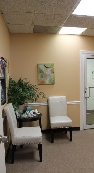 More Photos Of 7395 Hodgson Memorial Dr, Savannah Medical For Lease
