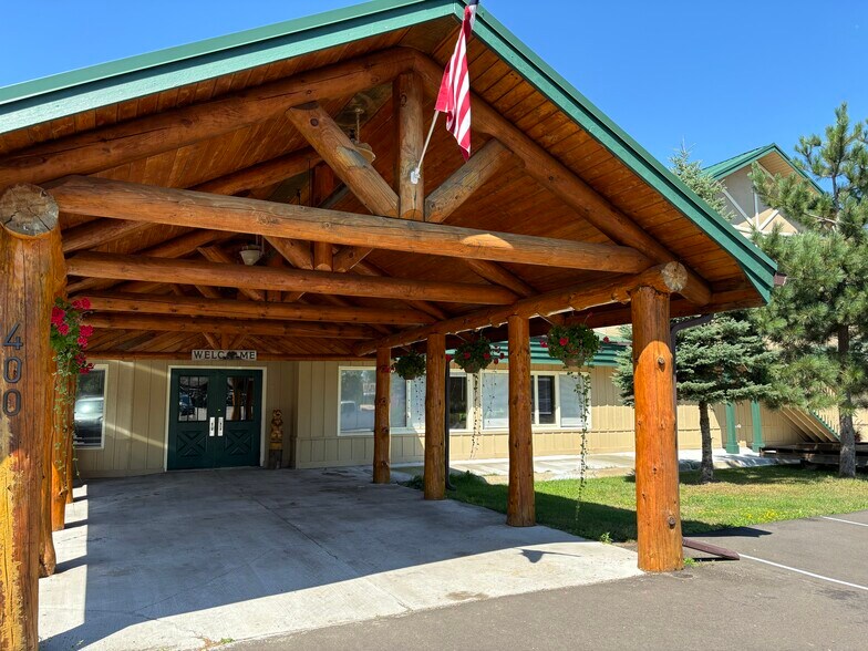 More Photos Of 501-550 Quadna Rd, Hill City Hotel For Sale