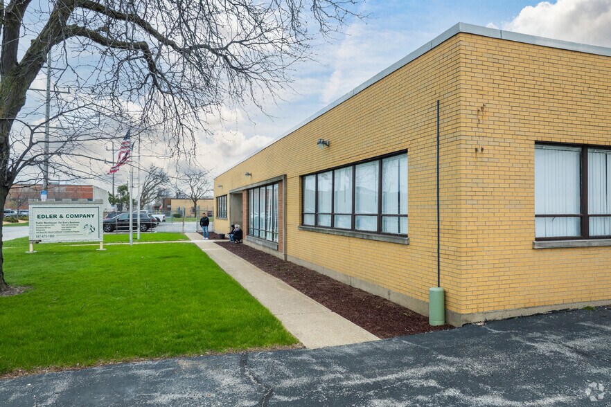 Primary Photo Of 6350 Kirk St, Morton Grove Manufacturing For Lease