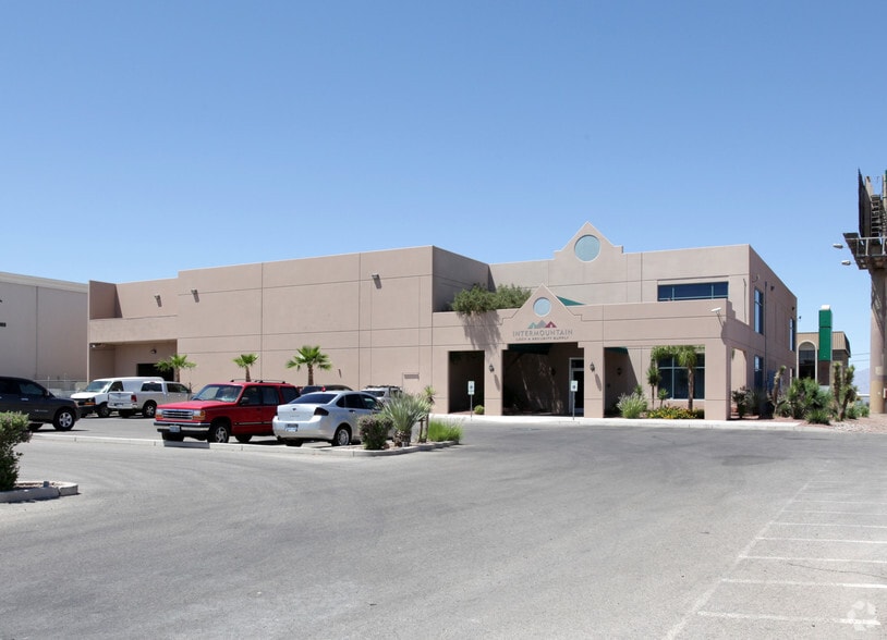 More Photos Of 3910 Graphic Center Dr, Las Vegas Warehouse For Sale