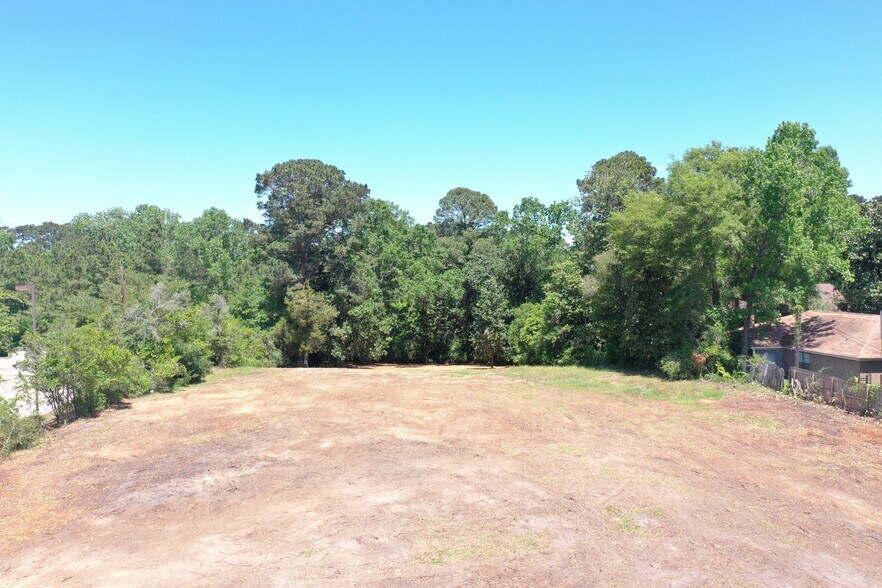 More Photos Of 1400 W Church St, Livingston Land For Sale