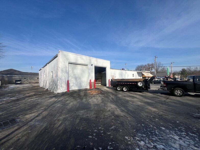 More Photos Of 1105 State Route 125, Amelia Freestanding For Lease