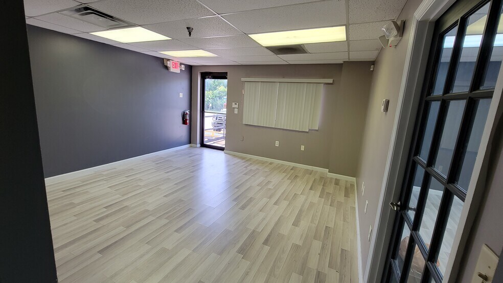 More Photos Of 10207-10235 General Dr, Orlando Warehouse For Lease