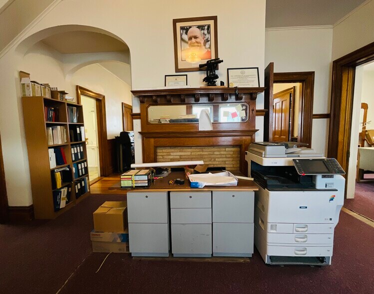 More Photos Of 179 1st St, Pittsfield Office Residential For Sale