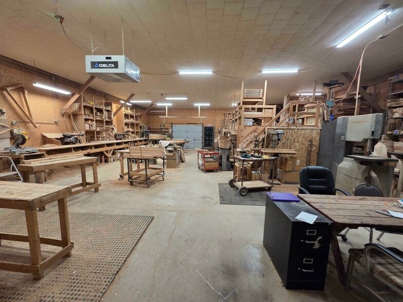 More Photos Of 7570 Seneca St, East Aurora Office For Sale