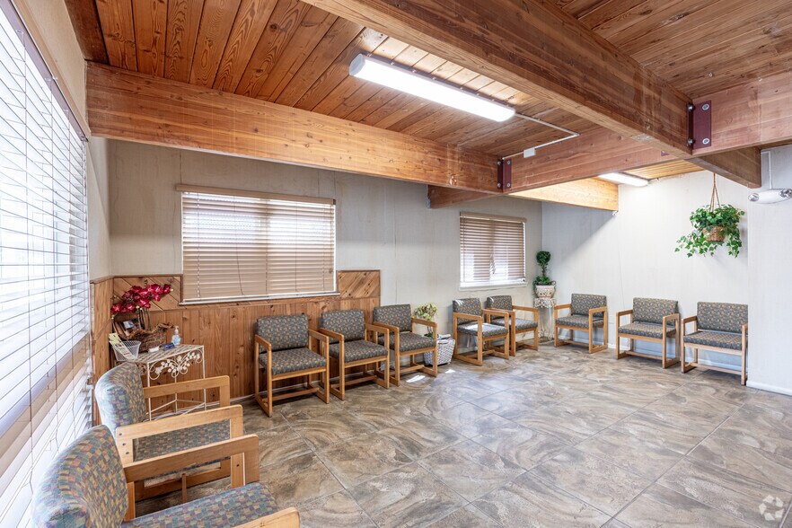 More Photos Of 6190 NW 11th St, Sunrise Office For Sale