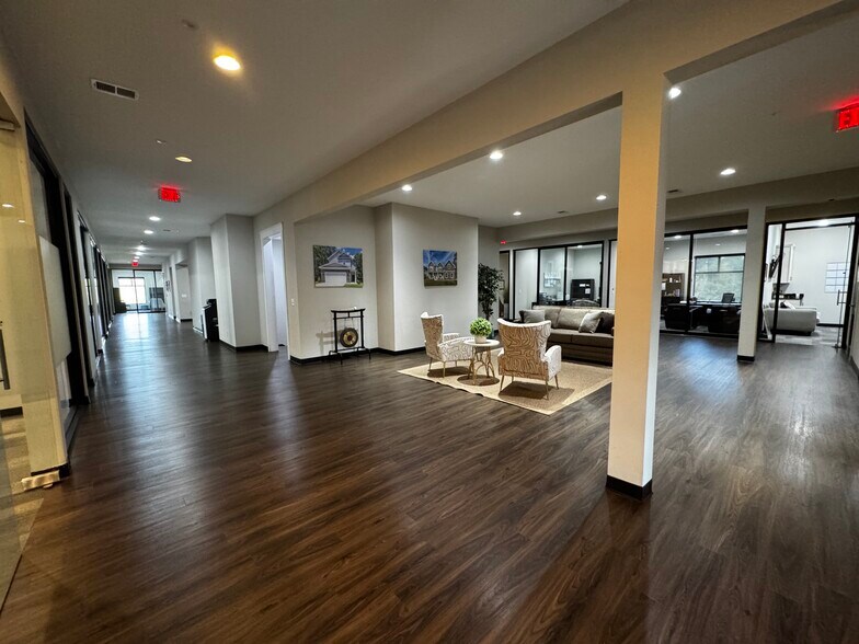 More Photos Of 100 Corporate Blvd, West Columbia Office For Lease