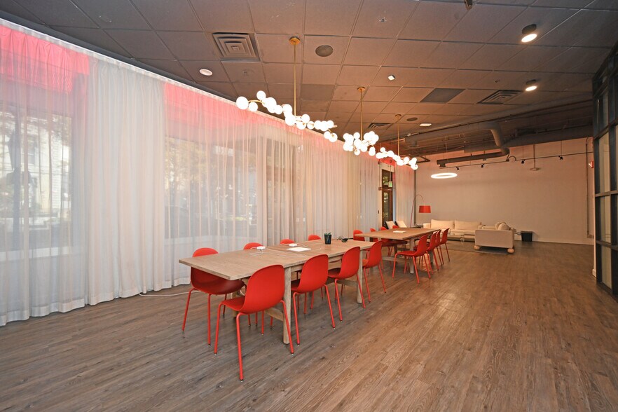 More Photos Of 19 Garfield Pl, Cincinnati Multifamily For Sale