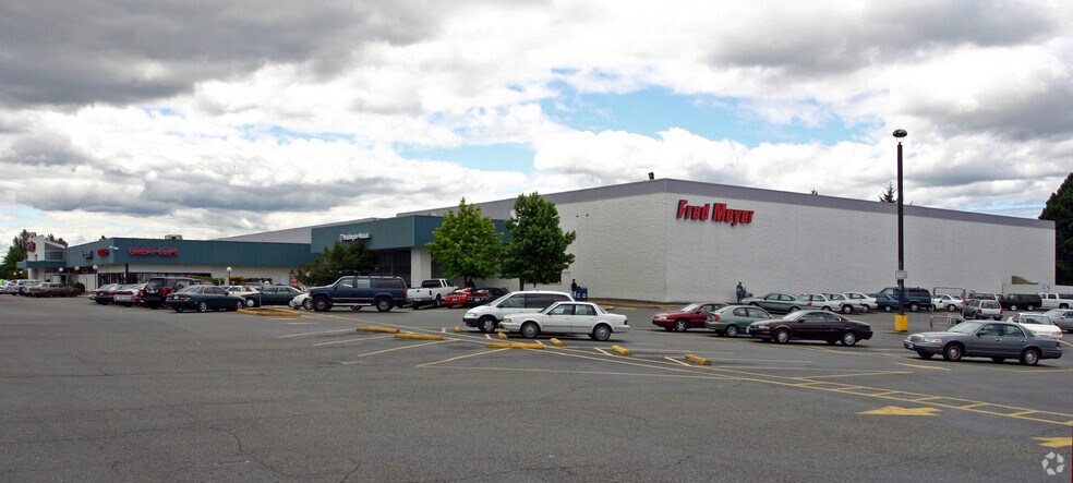 More Photos Of 7250 Pacific Ave, Tacoma Freestanding For Lease