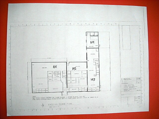 More Photos Of 2925 Merrell Rd, Dallas Showroom For Lease