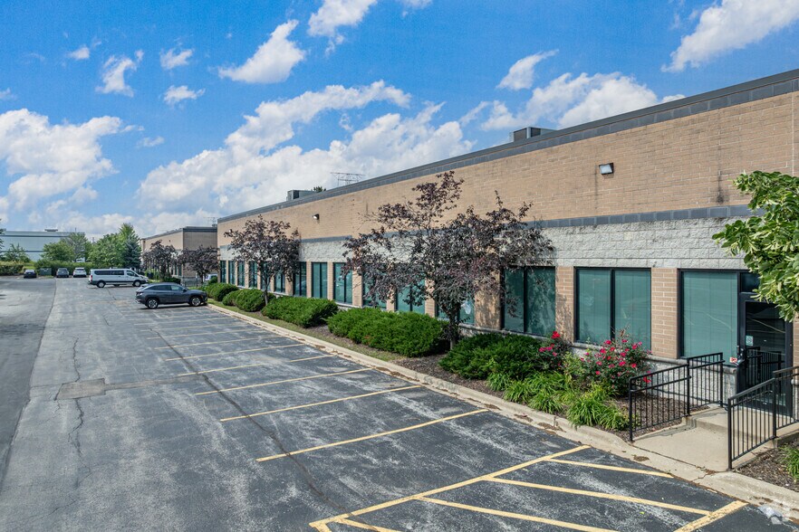 More Photos Of 8151 W 183rd St, Tinley Park Office For Lease