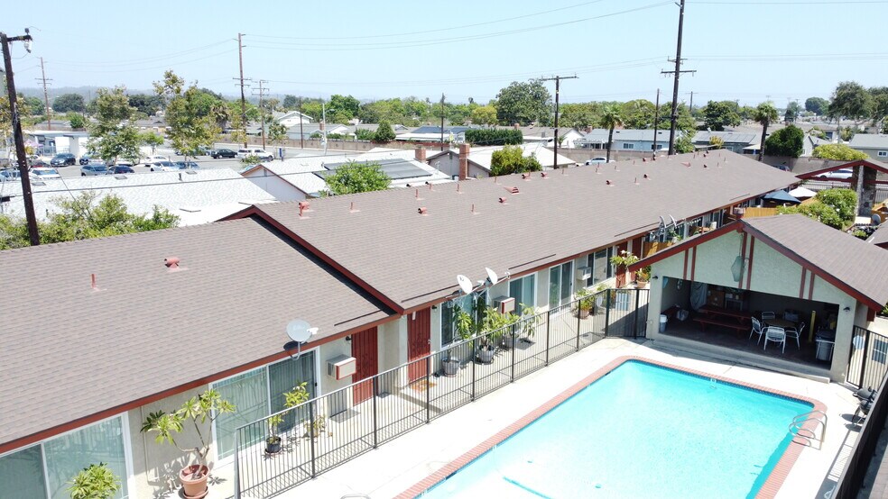 More Photos Of 6851 Dale St, Buena Park Apartments For Sale
