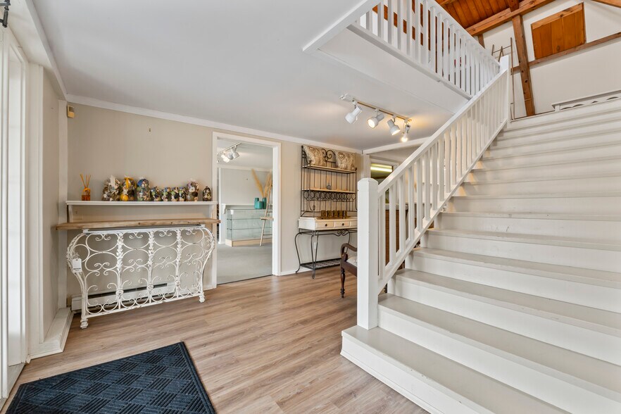 More Photos Of 2049 Post Rd, Wells Storefront Retail Office For Sale