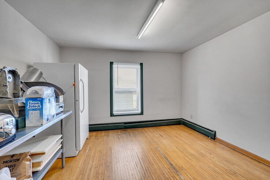 More Photos Of 2123 Clinton St, Buffalo Restaurant For Sale