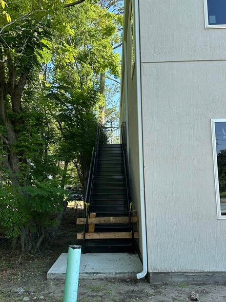 More Photos Of 1419 Kingsley Ave, Orange Park Office For Sale