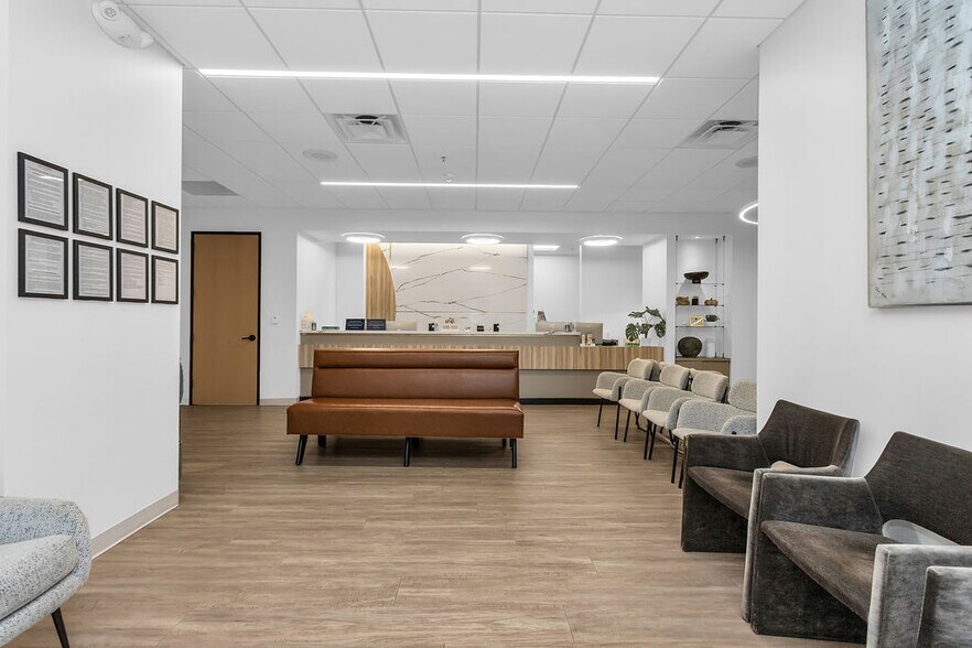 More Photos Of 5060 Tennyson Pky, Plano Medical For Sale
