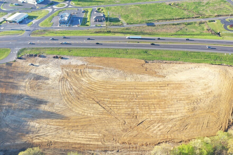 More Photos Of 5345 US-60, Paducah Land For Sale