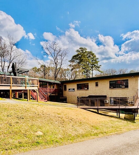 More Photos Of 1401 Montgomery Hwy, Birmingham Storefront Retail Office For Sale