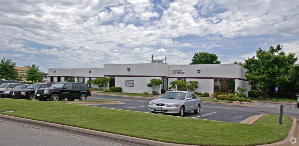 Primary Photo Of 3103 S Juniper Ave, Broken Arrow Office For Lease
